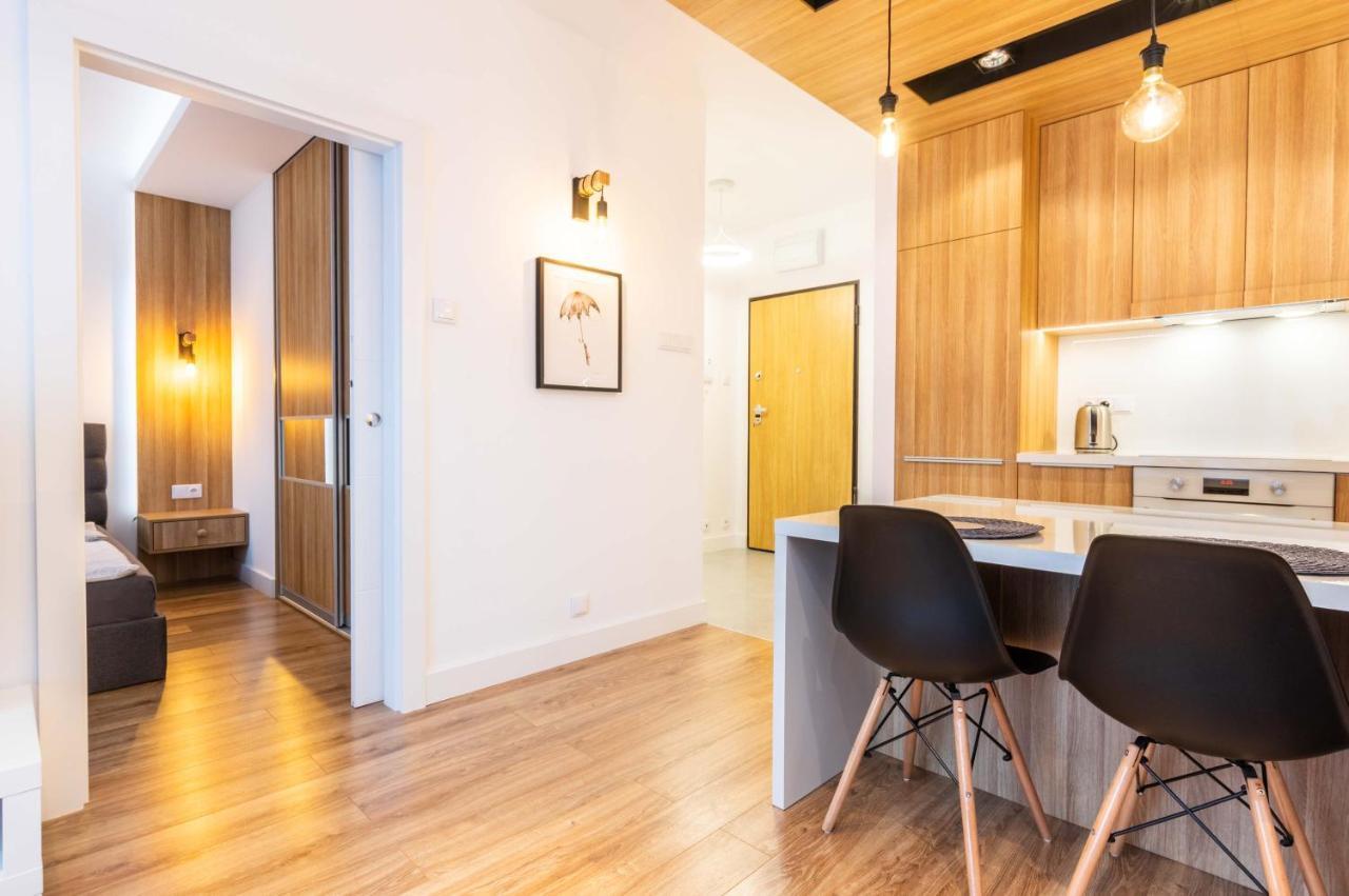 Galeria Rondo Wiatraczna Apartments Варшава Екстериор снимка